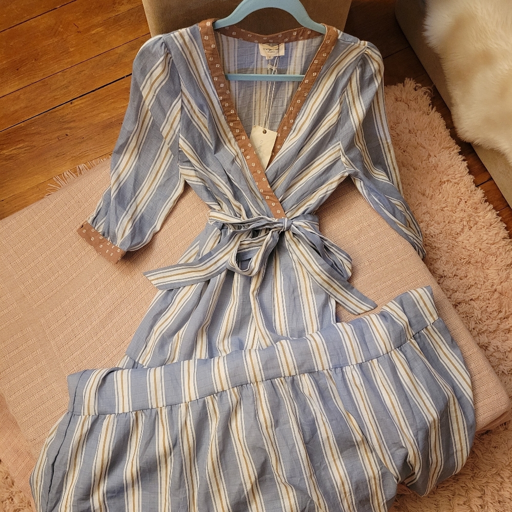 Maxi Dress Size Medium NWT